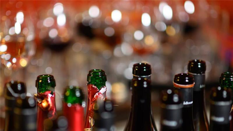 In Deutschland wird im Vergleich zu anderen Ländern viel Alkohol getrunken.