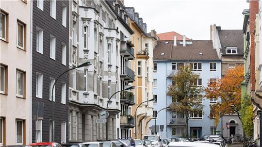 In Düsseldorf haben sich die Preise je nach Lage besonders stark auseinanderentwickelt. (Archivbild) 