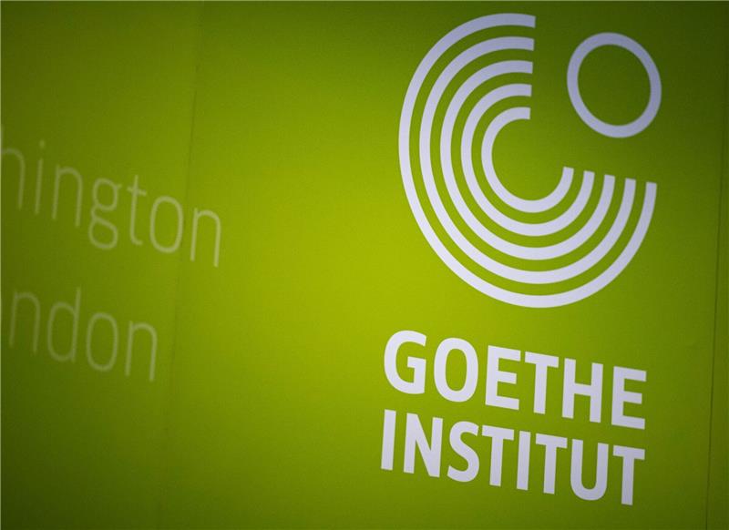 Proteste gegen Schließungsplan für Goethe-Institute In Frankreich sollen drei Goethe-Institute geschlossen werden. Dagegen regt sich Widerstand.
