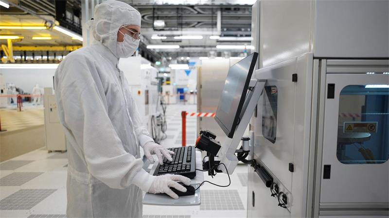 In Itzehoe sollen trotz automatisierter Produktion bis zu 250 Arbeitsplätze entstehen. 