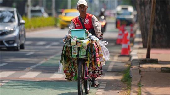 In Jakarta gibt es immer und überall Kaffee - das „Starling“-Konzept boomt.