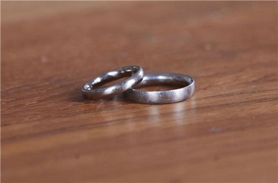 In Jordanien ist ein Bräutigam bei seiner eigenen Hochzeit durch Freudenschüsse getötet worden.