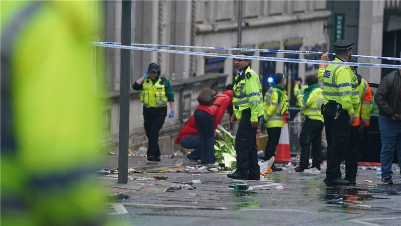 27 Menschen in Liverpool im Krankenhaus - kein Terror In Liverpool sind etliche Polizei- und Rettungskräfte im Einsatz.