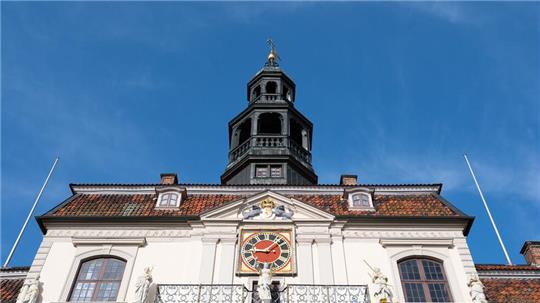 In Lüneburg wurde eine Christo-Ausstellung eröffnet. 