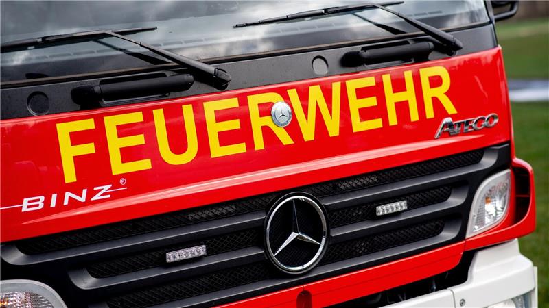 In Meppen brennt ein Haus, wenig später wird Mann festgenommen - Polizei und Staatsanwaltschaft gehen von einem versuchten Mord aus. (Symbolfoto)