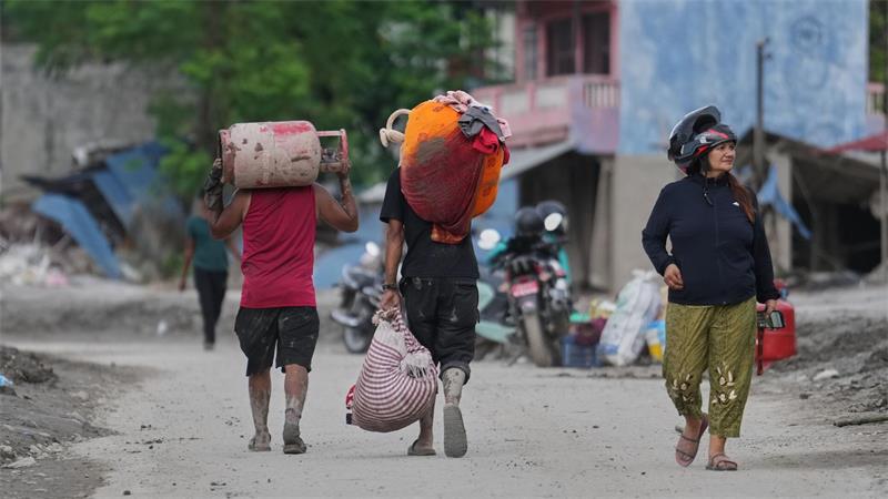 Nach Flut: In China werden Deutsche vermisst - Neue Warnung In Nepal wurde erneut vor einer Flut gewarnt.