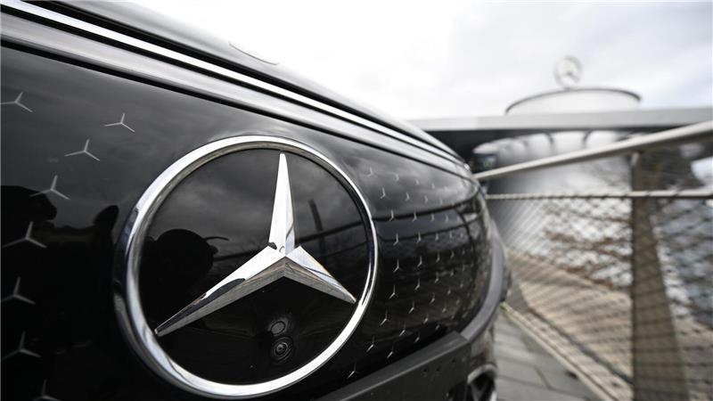 Erste Mercedes-Niederlassung verkauft In Neu-Ulm beginnt Mercedes mit dem Verkauf seiner Autohäuser. (Archivbild)