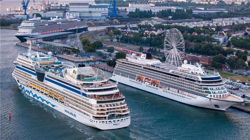 Aida feiert 30 Jahre - wie lange hält die Sause an? In Norddeutschland ist die Kreuzfahrt ein Wirtschaftsfaktor. Die wichtigsten Häfen sind: Hamburg, Kiel, Rostock-Warnemünde, Bremerhaven. (Archivbild)