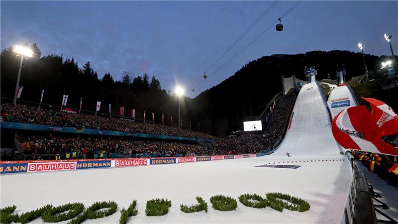 In Oberstdorf geht es los. (Archivbild)