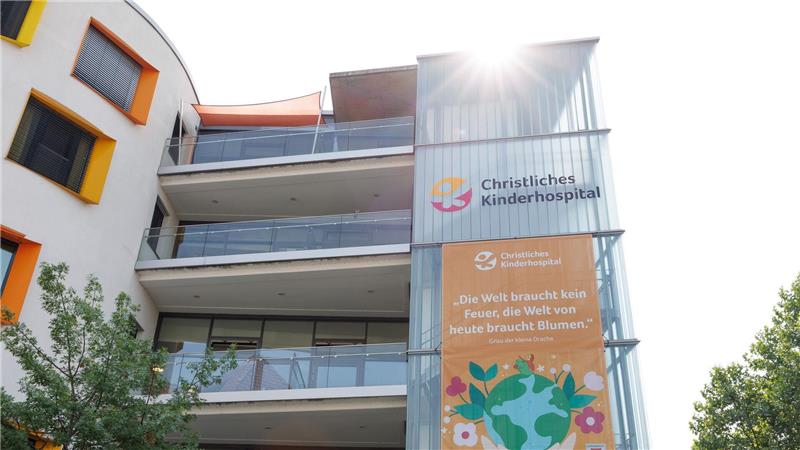 In Osnabrück wurde ein fünf Jahre alter Junge stundenlang vermisst. Er wurde zuletzt in einem Krankenhaus gesehen, nun wurde er gefunden.  (Archivbild)