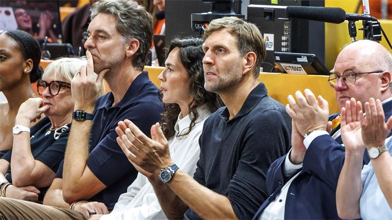 In Reihe eins: Dirk Nowitzki war erneut in der Arena.