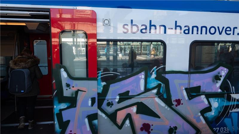 In Richtung Norden fallen ab dem Hauptbahnhof Hannover Halte aus. (Symbolbild)