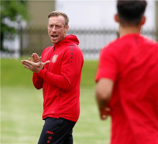In Schöningen ist Schluss: Bastian Breves hat beim abstiegsgefährdeten Fußball-Oberligisten sein Traineramt niedergelegt. Foto: Epping