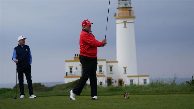 In Schottland entsteht derzeit ein weiterer Golfplatz Trumps. (Archivbild)