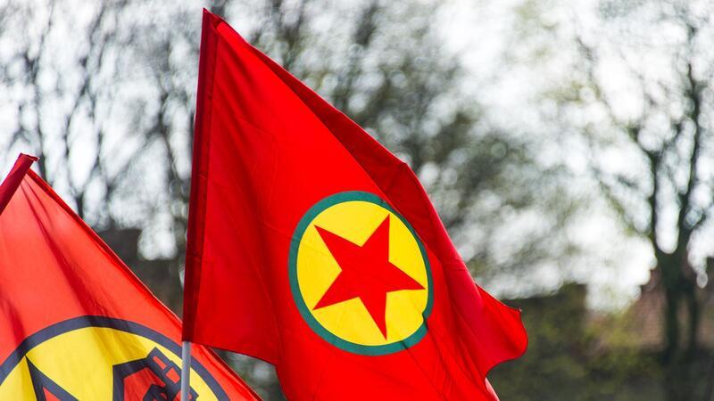 Mutmaßliches PKK-Mitglied auf Mallorca gefasst In Spanien ist ein mutmaßliches Mitglied der kurdischen Terrororganisation aufgrund eines deutschen Haftbefehls festgenommen worden.