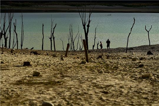 In Spanien wurden nach Angaben des nationalen Wetterdienstes in rund 100 Messstationen des ganzen Landes neue April-Rekorde registriert.