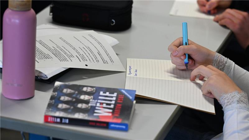 In Studien schnitten die Schülerinnen und Schüler bundesweit zuletzt schlechter ab. (Symbolbild)