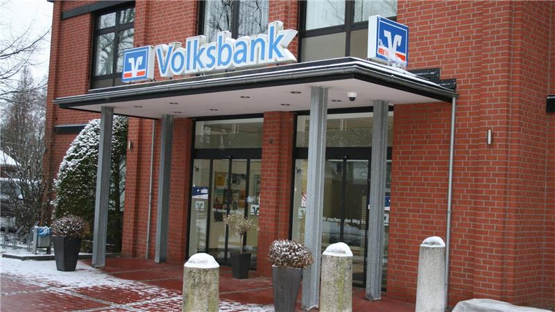 In Stuhr nahe Bremen sind etliche Schließfächer einer Bank aufgebrochen worden.