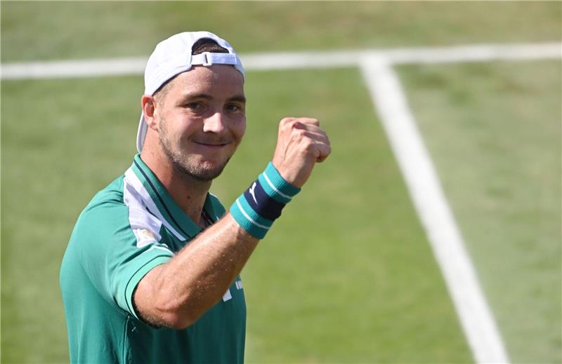Struff im Viertelfinale von Stuttgart gegen Gasquet In Stuttgart servierte Jan-Lennard Struff bei seinem Einzug ins Viertelfinale satte 21 Asse.