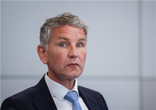 In Thüringen werden Rufe nach einem Parteiausschluss von Björn Höcke laut.