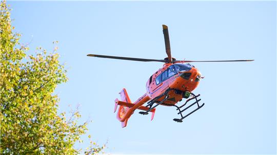 In Werdum kam auch ein Rettungshubschrauber zum Einsatz. (Symbolbild)