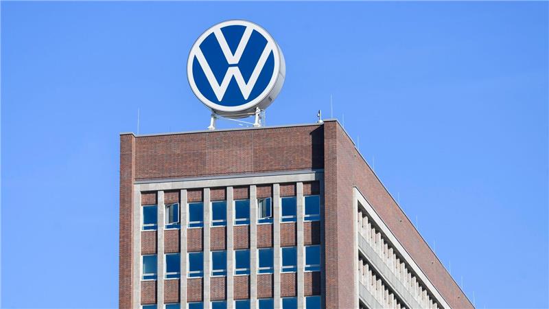 In Wolfsburg kommen am Mittwoch Tausende Mitarbeitende zur Betriebsversammlung zusammen.