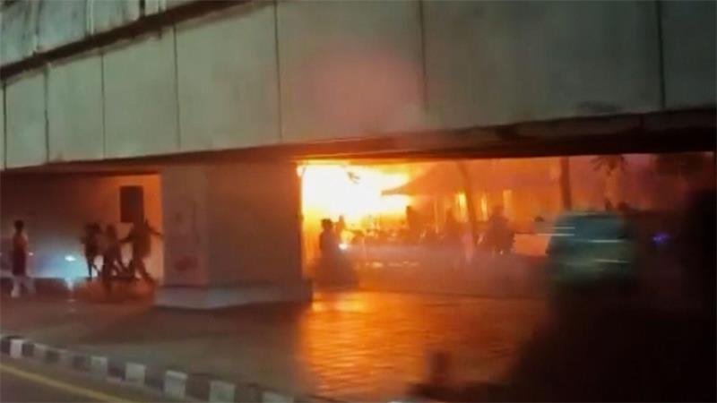 Thailand prüft nach Pub-Feuer Regeln für Vergnügungsstätten In dem Meer aus Flammen und Qualm kamen Dutzende Menschen ums Leben.