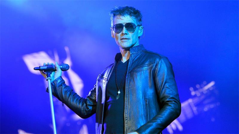In den 80er Jahren ein Frauenschwarm: a-ha-Sänger Morten Harket. Hier zu sehen bei einem Konzert 2016. (Archivbild)