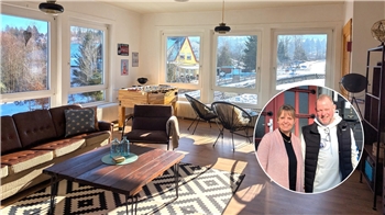 Fotomontage: Ein Gruppenraum für Gäste, dazu ein Bild von Susen und Mario Rosner