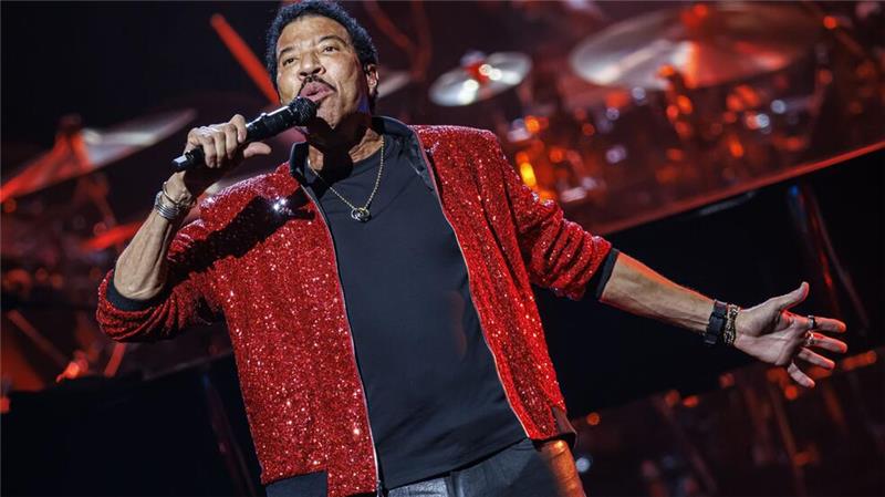 Lionel Richie auf Tour: „Eine Show in Oberhausen ist Urlaub“ In den letzten Jahren trat Lionel Richie auf vielen Festivals auf. 2025 gibt er auf seiner Europa-Tournee fünf Konzerte in Deutschland.