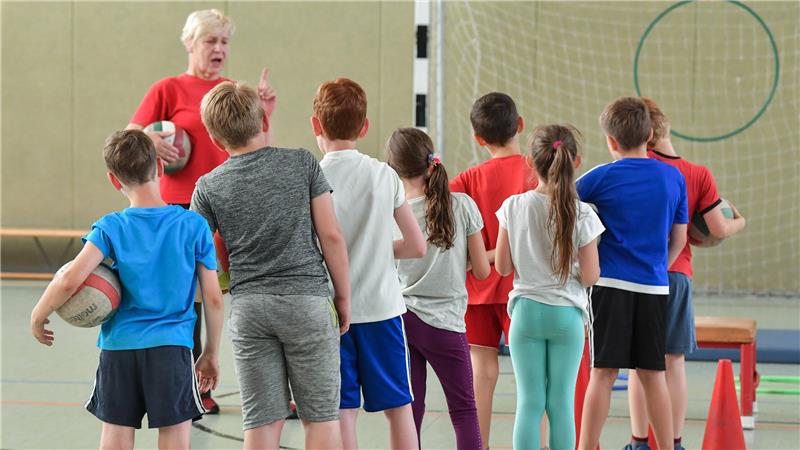 Ganztagsbetreuung wirft viele Fragen auf In der Ganztagsbetreuung von Grundschulkindern liegen auch Chancen für Sportvereine. Allerdings sind die Rahmenbedingungen noch vollkommen offen.