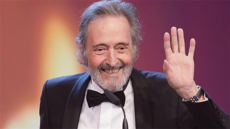 40 Jahre „Kir Royal“ – Der Kult um Münchens Schickeria In der Gesellschaftssatire „Kir Royal“ beschrieb Helmut Dietl auf geniale Weise die Münchner Schickeria. 2015 verstarb der Regisseur. (Archivbild)