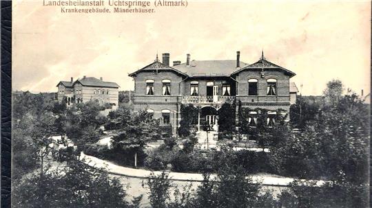 In der Landesheilanstalt Uchtspringe endet das Leben der 13 Jahre alten Patientin Ingeburg Boeglen. Das Bild zeigt die Vorderseite einer Feldpostkarte.