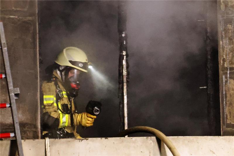 In der Nacht zu Donnerstag kam es zu einem Wohnungsbrand in Jürgenohl.