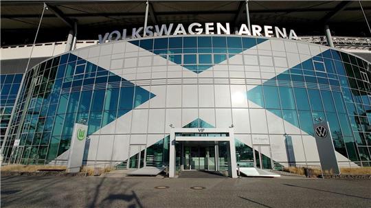 In der Relegation entscheidet sich, ob es in der Volkswagen Arena weiter Erstliga-Fußball gibt. (Archivfoto)