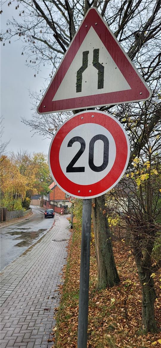 In der Tempo-20-Zone auf der Langelsheimer Straße wird geblitzt – das sorgt für Ärger. Fotos: Roß