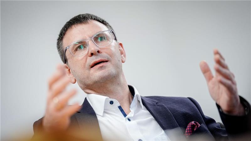 In der Ukraine sei „Loitering Munition“ für etwa 70 Prozent aller Abschüsse verantwortlich, sagt TDW-Geschaftsführer Andreas Seitz.