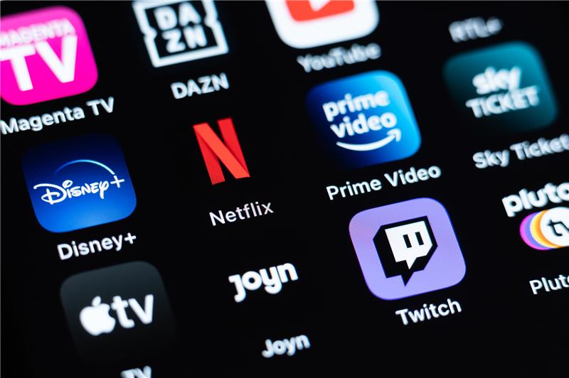 In der zweiten Jahreshälfte gibt es von den TV- und Streaming-Sendern viele neue Filme und Serien. Foto: picture alliance/dpa | Silas Stein