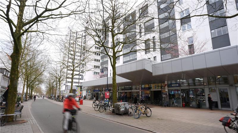 In diese Einkaufspassage war der Wolf gelaufen.