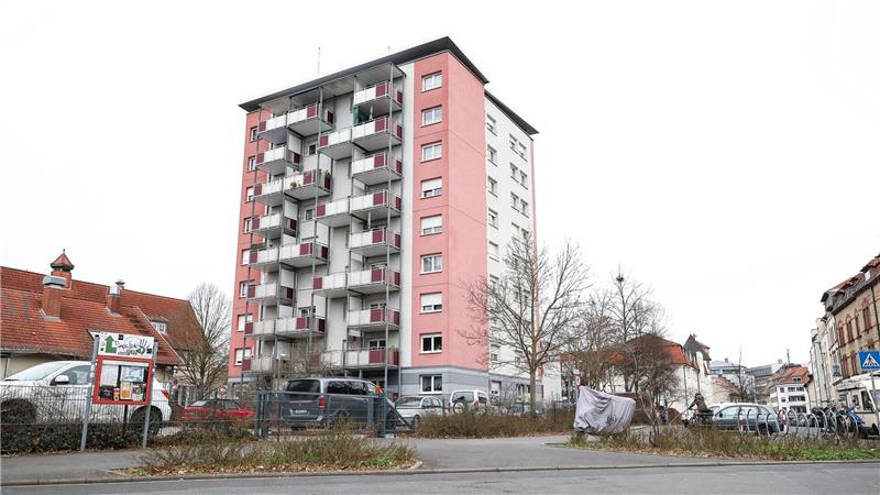 In diesem Haus starb die junge Frau. (Archivbild)