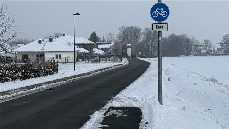 In diesem Jahr soll die Ortseinfahrt von Schlewecke nach Harlingerode unter die Lupe genommen werden. Für Fahrradfahrer aktuell schlecht: Dort gilt für Autofahrer normales Landstraßentempo, das Ortsschild kommt erst sehr weit hinten. Eine Lösung wäre Tempo 50.