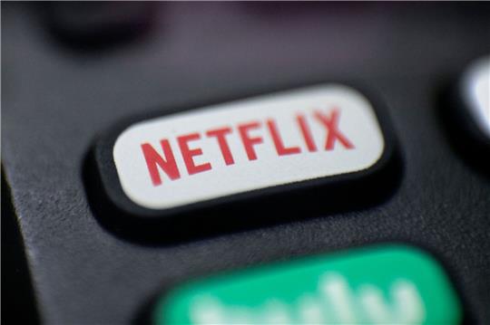In diesem Vierteljahr soll die Offensive gegen das Teilen von Netflix-Passwörtern laut dem Streaming-Riesen endlich Fahrt aufnehmen.