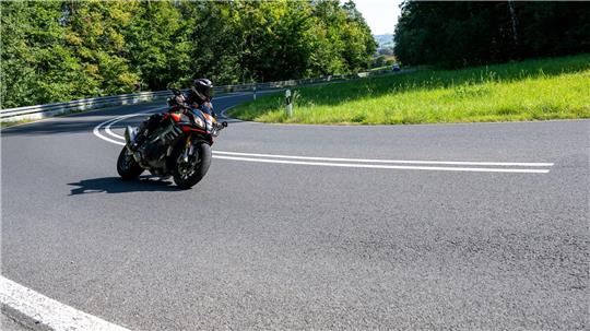 In diesen Wochen startet wieder die Motorradsaison. Nirgends gibt es so viele motorisierte Zweiräder wie in Bayern. (Archivfoto)