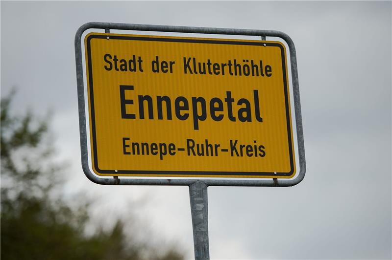 Sexueller Missbrauch im Pflegeheim: Mindestens 14 Opfer In einem Pflegeheim im nordrhein-westfälischen Ennepetal ist es zu sexuellen Übergriffen an demenzkranken Menschen gekommen.