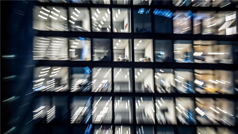 In vielen Betrieben wird eher auf Präsenz geachtet als auf Arbeitsergebnisse.