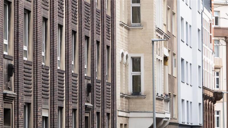 Niedersachsen für Verlängerung der Mietpreisbremse bis 2029 In vielen Städten haben Mieterinnen und Mieter mit stark steigenden Preisen zu kämpfen. (Archivbild)