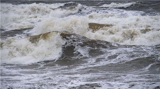 Warnungen vor Sturmböen im Norden In weiten Teilen der Küstenregionen von Schleswig-Holstein und Mecklenburg-Vorpommern werden am Donnerstag Sturmböen erwartet. (Symbolbild)
