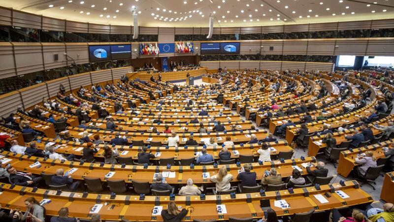 Europawahl: Wie viel Macht hat das EU-Parlament? In weniger als einer Woche ist Europawahl. Aber was wird da eigentlich gewählt?