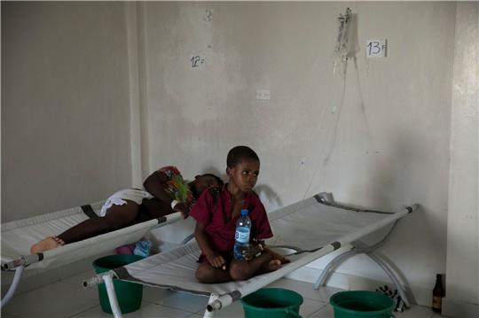 Infektionskrankheiten wie Lungenentzündung, Durchfall und Malaria sind für Kinder die größte Gefahr für einen frühen Tod.