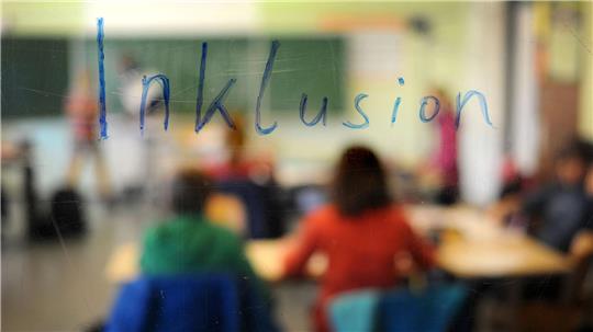 Inklusion: Niedersachsen muss weiterführende Schulen besser unterstützen